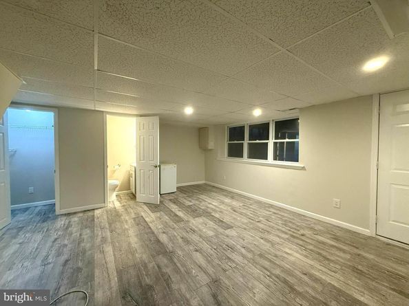 11804 Basile Road, Philadelphia PA 19154