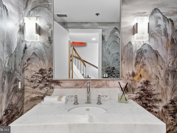 1401 N Oak Street G5, Arlington VA 22209