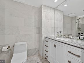 1401 N Oak Street G5, Arlington VA 22209