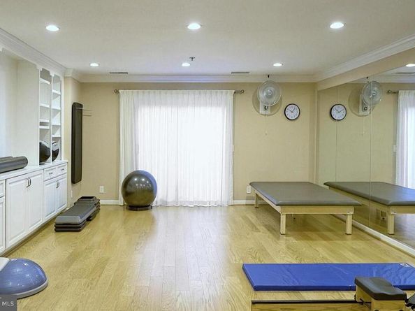 1401 N Oak Street G5, Arlington VA 22209