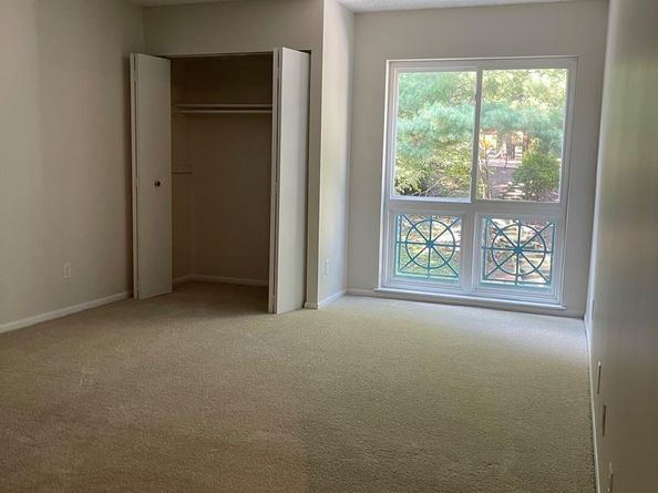 11837 Shire Court 22, Reston VA 20191