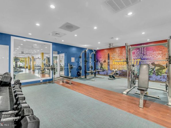 60 S Van Dorn Street 314, Alexandria VA 22304