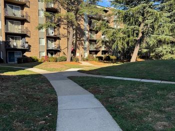 60 S Van Dorn Street