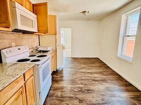 240 W Glenwood Avenue, Philadelphia PA 19140