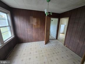 1677 Fairview Avenue, Willow Grove PA 19090