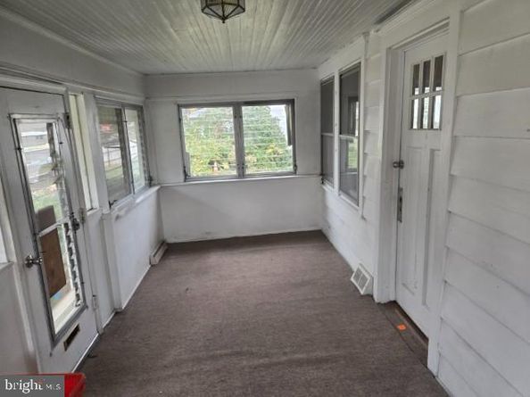 1677 Fairview Avenue, Willow Grove PA 19090