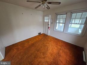 1677 Fairview Avenue, Willow Grove PA 19090