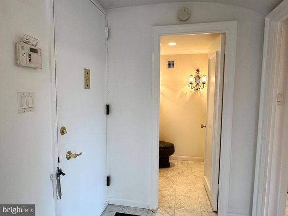 1001 City Avenue W405, Wynnewood PA 19096