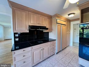 1001 City Avenue W405, Wynnewood PA 19096