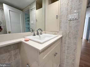 1001 City Avenue W405, Wynnewood PA 19096