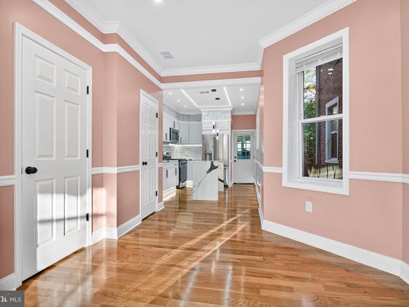 5421 Kingsessing Avenue, Philadelphia PA 19143