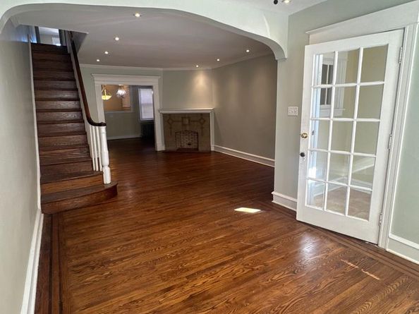 6209 Morton Street, Philadelphia PA 19144