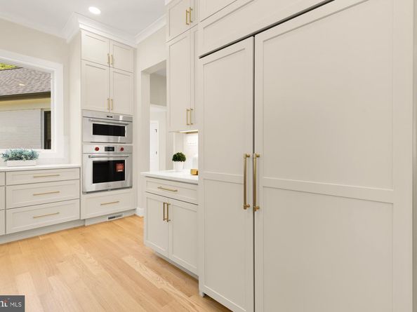 10700 Alloway Drive, Potomac MD 20854