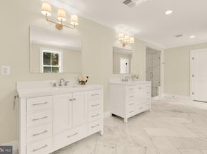 10700 Alloway Drive, Potomac MD 20854