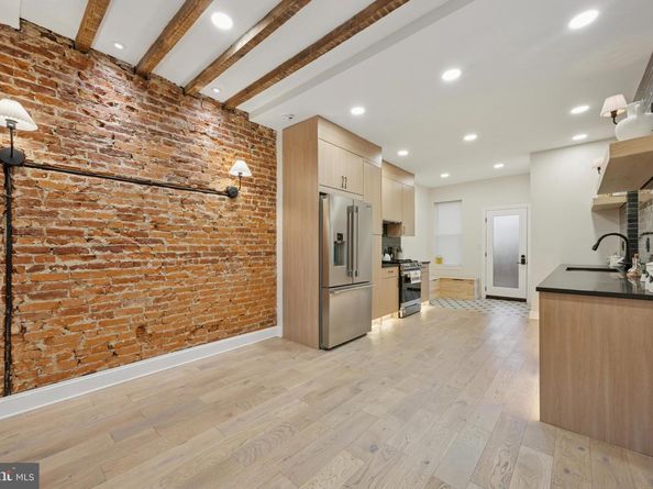 941 S 50TH Street, Philadelphia PA 19143