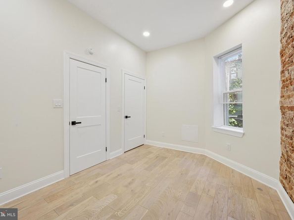 941 S 50TH Street, Philadelphia PA 19143