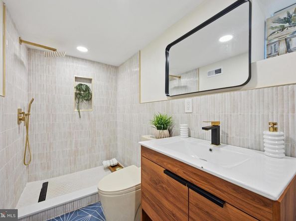 941 S 50TH Street, Philadelphia PA 19143