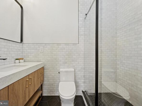 941 S 50TH Street, Philadelphia PA 19143