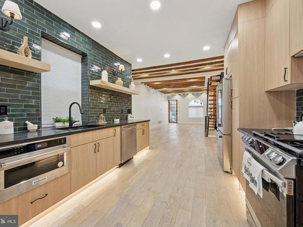 941 S 50TH Street, Philadelphia PA 19143