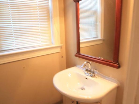 1119 45TH Street NE, Washington DC 20019