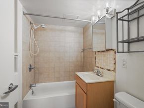 800 4TH Street SW N111, Washington DC 20024