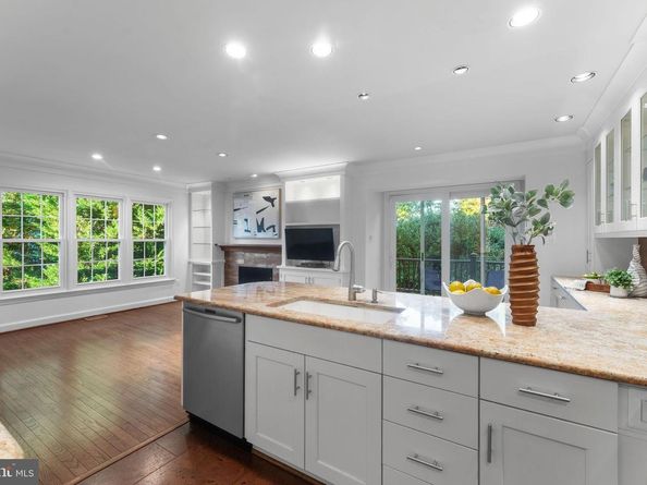 6619 Madison Mclean Drive, Mclean VA 22101