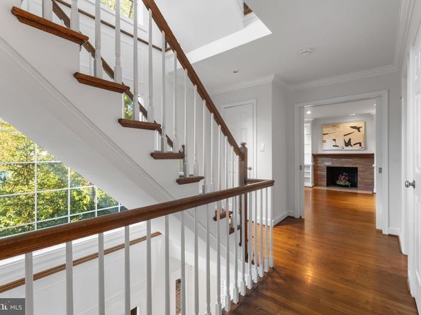 6619 Madison Mclean Drive, Mclean VA 22101