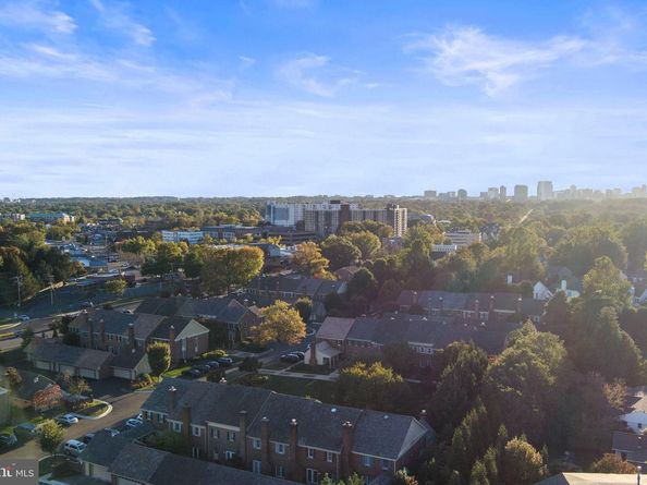 6619 Madison Mclean Drive, Mclean VA 22101