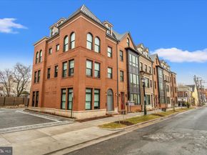 107 N West, Alexandria VA 22314