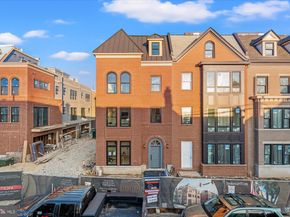 107 N West, Alexandria VA 22314