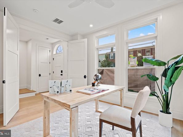 107 N West, Alexandria VA 22314