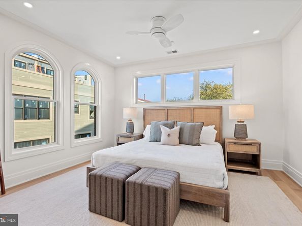 107 N West, Alexandria VA 22314