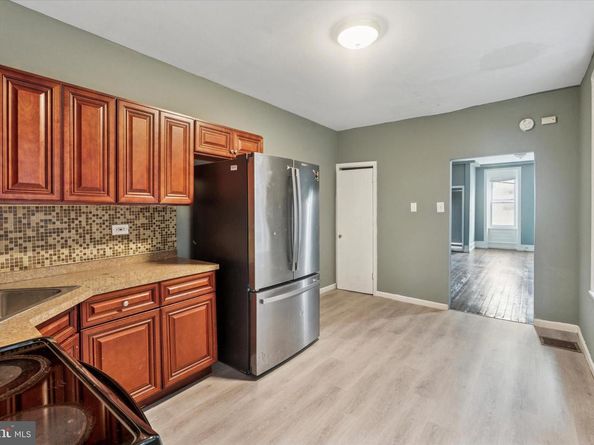 2840 N Park Avenue, Philadelphia PA 19132
