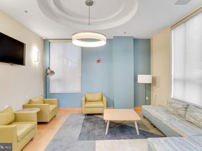 301 Massachusetts Avenue NW 102, Washington DC 20001