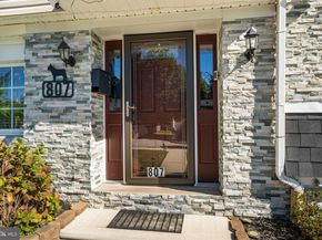 807 Larkspur Street, Philadelphia PA 19116