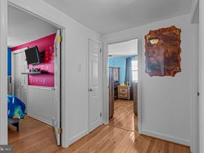 807 Larkspur Street, Philadelphia PA 19116