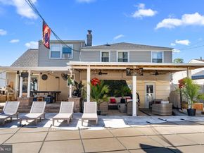 807 Larkspur Street, Philadelphia PA 19116