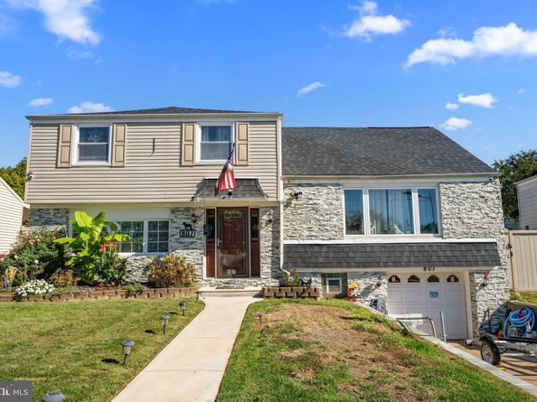 807 Larkspur Street, Philadelphia PA 19116