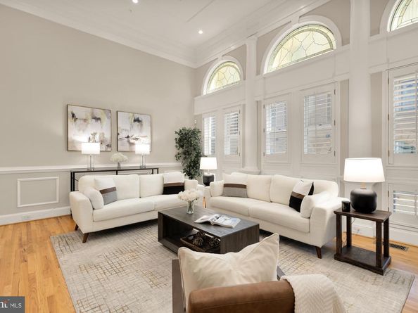 1417 N Nash Street, Arlington VA 22209