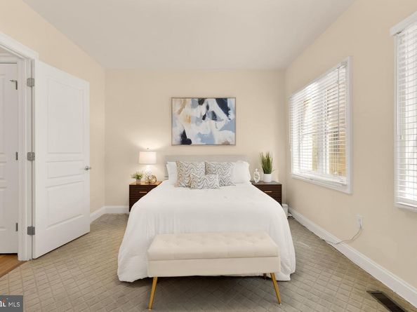 1417 N Nash Street, Arlington VA 22209