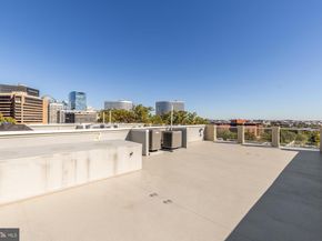 1417 N Nash Street, Arlington VA 22209