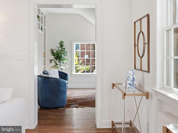 3225 N Glebe Road, Arlington VA 22207