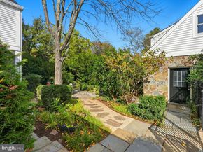 3225 N Glebe Road, Arlington VA 22207