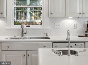3225 N Glebe Road, Arlington VA 22207
