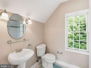 3225 N Glebe Road, Arlington VA 22207