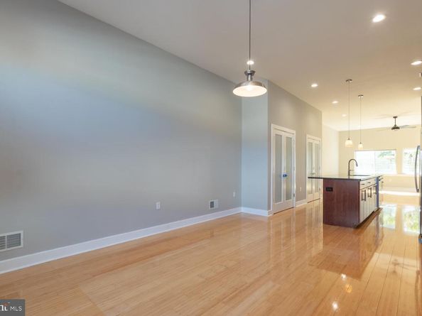 2304 E Sergeant Street, Philadelphia PA 19125