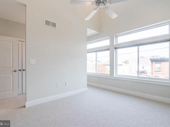 2304 E Sergeant Street, Philadelphia PA 19125