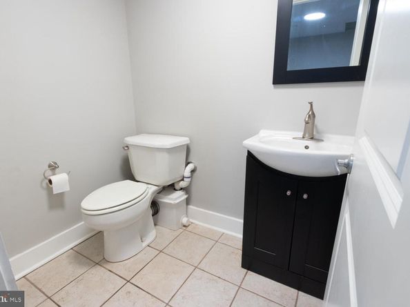 2304 E Sergeant Street, Philadelphia PA 19125