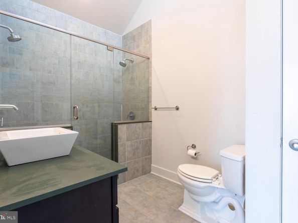 2304 E Sergeant Street, Philadelphia PA 19125