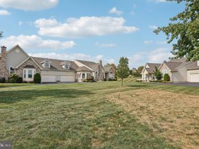 100 Villa Drive, Warminster PA 18974